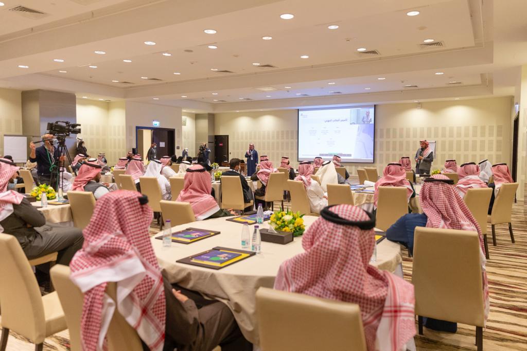 <div class="paragraphs"><p>هيئة المحاسبين</p></div>