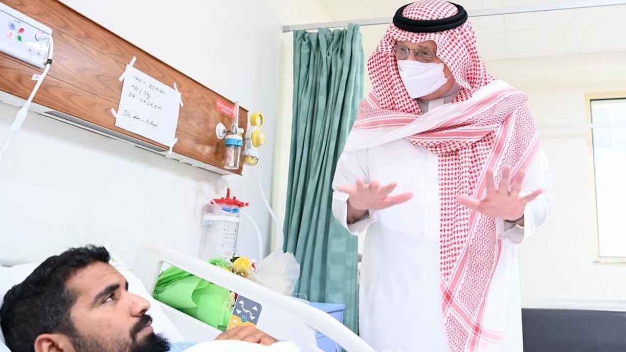 <div class="paragraphs"><p>أمير جازان</p></div>