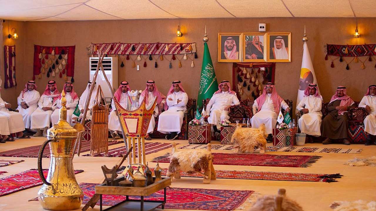 <div class="paragraphs"><p>إطلاق كائنات فطرية بمحمية الملك عبدالعزيز الملكية</p></div>