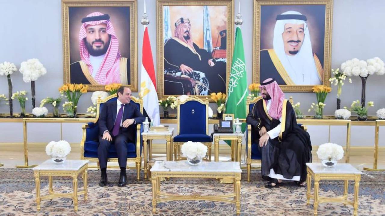 <div class="paragraphs"><p>جانب من لقاء ولي العهد والرئيس المصري</p></div>