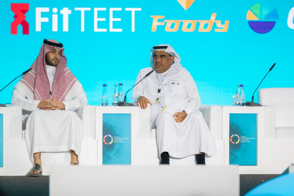 جانب من مراسم التوقيع