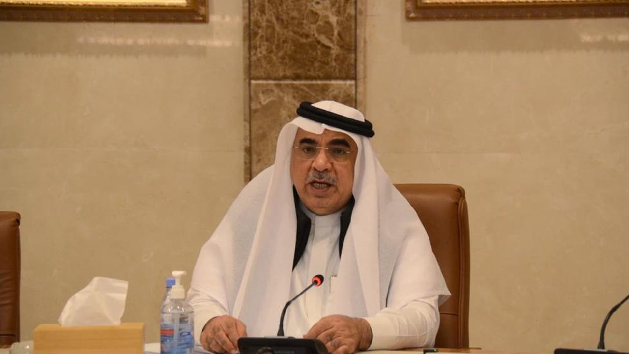 جانب من المؤتمر الصحفي لرئيس مجلس إدارة جمعية هندسة الطرق والنقل الخليجية المهندس فهد بن محمد الجبير