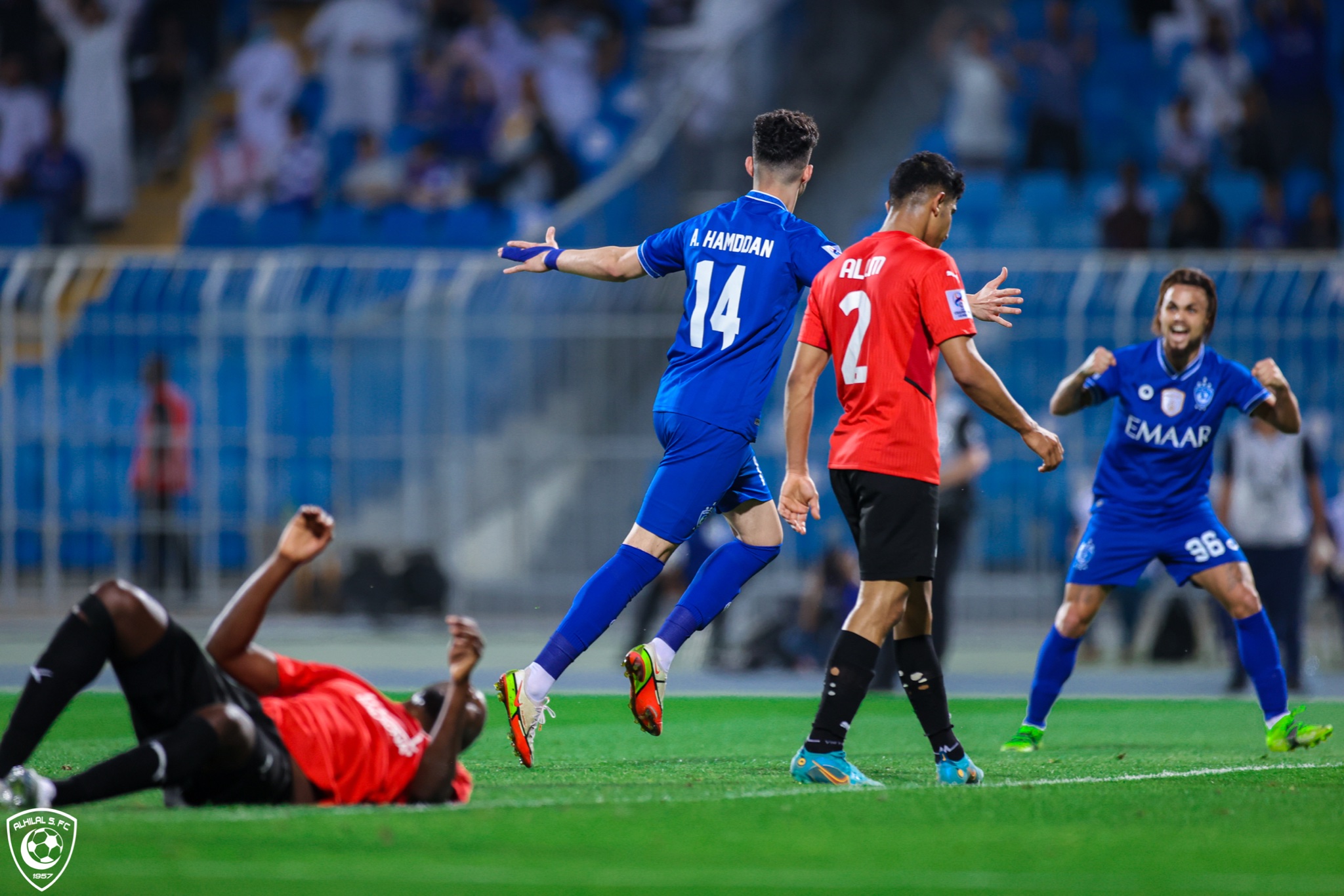 الحمدان يضع الهلال في المقدمة