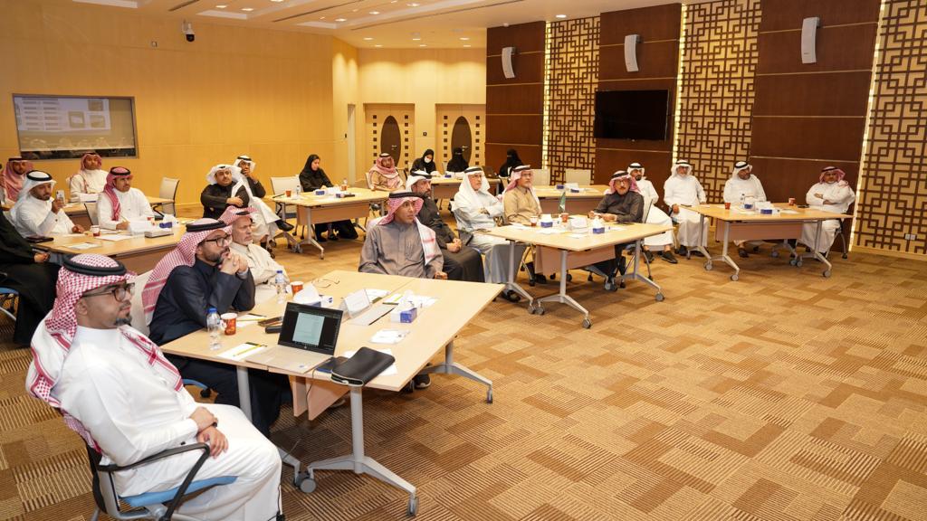 ترابط تطور برامجها مع نخبة من الخبراء والاعلاميين