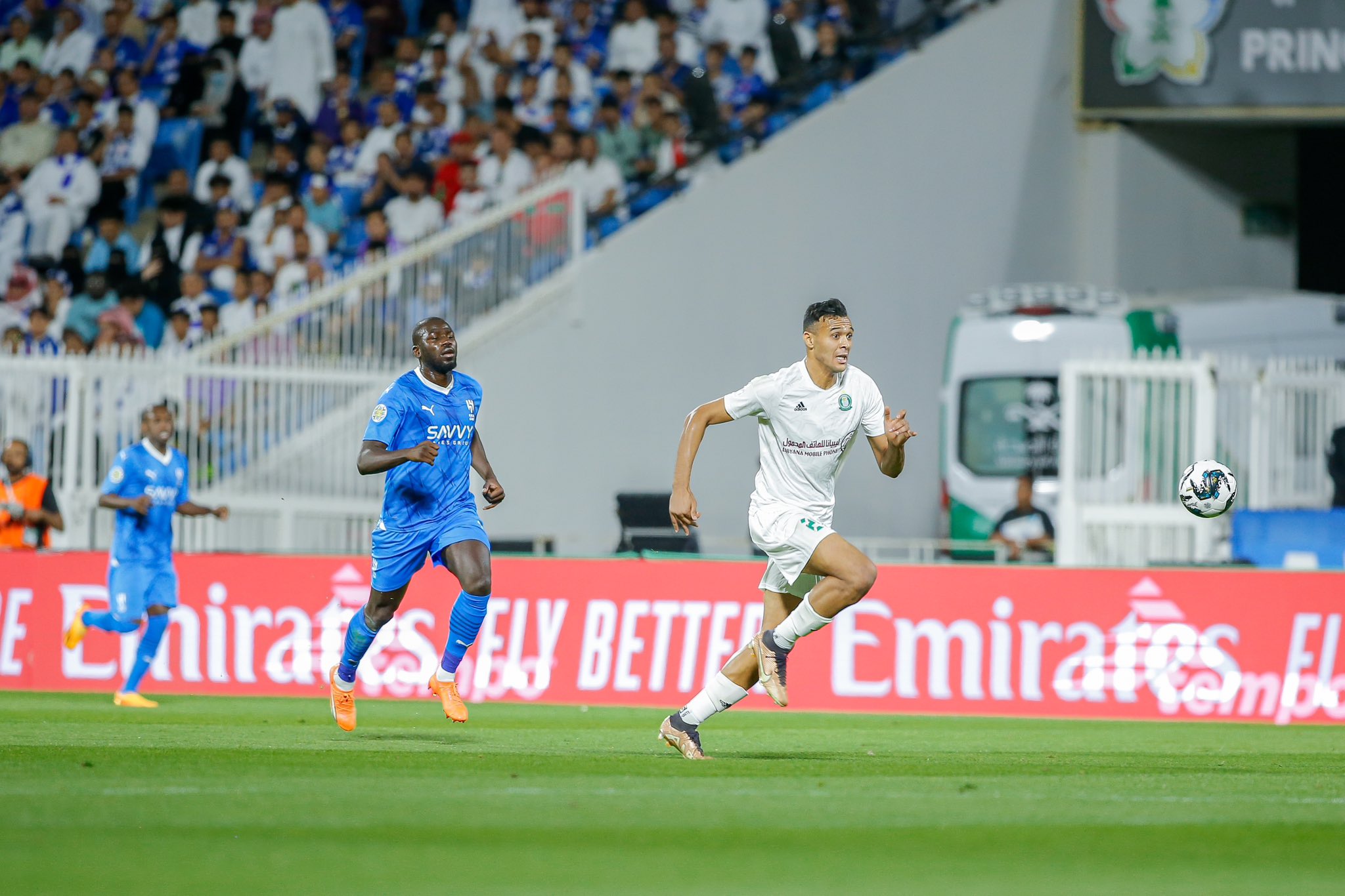 الهلال ضد الأهلي