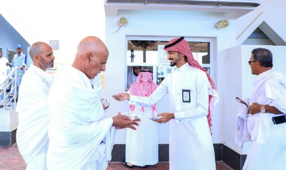 "الشؤون الإسلامية" تواصل تقديم الخدمات التوعوية لمرتادي مسجد الحلّ