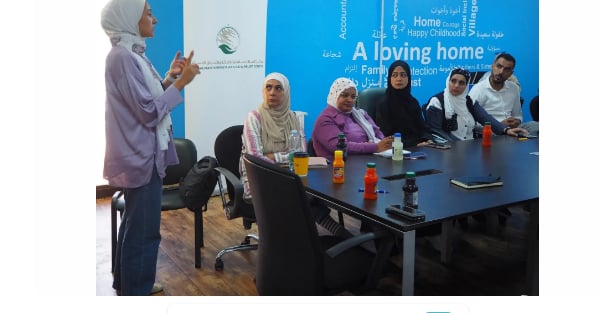 سلمان للإغاثة يوزع الكسوة الشتوية على أسر فلسطينية لاجئة في الأردن
