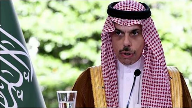 وزير الخارجية ونظيره الإسباني يستعرضان العلاقات الثنائية وتطورات الأوضاع في غزة