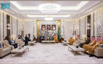 وزير الداخلية يبحث تعزيز مسارات التعاون مع نظيره الإسباني